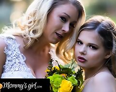 MOMMY'S GIRL - Bridesmaid Katie Morgan Bangs Hard Her Stepdaughter Coco Lovelock Vanguard Her Wedding