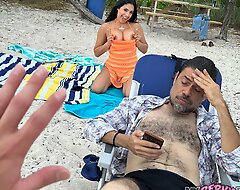Bored AS FUCK... As a result my stepsis lets me bang her quick on public beach! - Serena Santos -