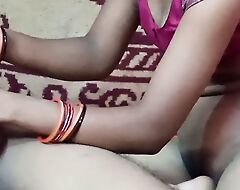 Indian bhabhi gets fucked by devar after economize leaves