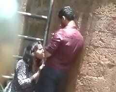 INDIAN MALLU YOUNG COLLEGE STUDENT OUTDOOR BLOWJOB