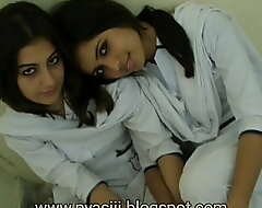 Exclusive growth of Hot pulchritudinous desi gals and house wife's