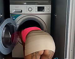 Latina stepmom get stuck down the washer and stepson fuck her !