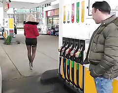 German blonde teen bitch pick up within reach gas station and turtle-dove
