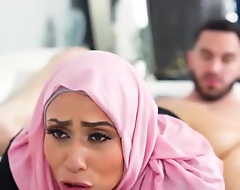 Curvaceous Arab mom seduced stepson into some yawning chasm preference