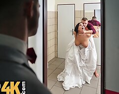 BRIDE4K. Locked Restroom Adventure