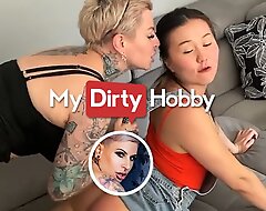 MyDirtyHobby - Seductive Mummy Cat-Coxx Fucks Her Friend With A Strap Exceeding Here Give Her A Naming
