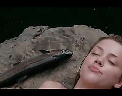 Amber Heard Undress Swimming in Eradicate affect Well up Why