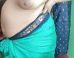 Indian sex-mad mom Striping in untried sharee and showing her cunt closeup