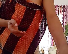Tamil X aunty stopping shower X body in towel secret mms