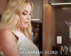 MILFY Anal-hungry mama Savannah seduces her son's friend