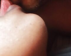 indian cute kerala Mallu girl liplock kissing and spraying apropos boyfriend