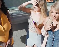 Sexy Chicks On The Strip Reality Kings