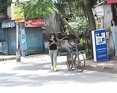Damn hot desi Bhabhi doing yoga and getting fucked afterwards