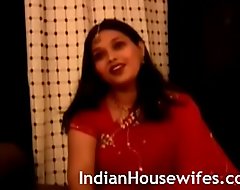 Indian Housewife Namrita Rani Sari Stripping Revilement Pornography