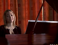 Lily Labeau, Keiran Lee - Glisten the Piano Professor