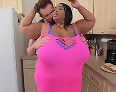 giant monster tits fucked in dramatize expunge kitchen – ssbbw
