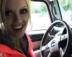 REAL AMATEUR ANAL CREAMPIE Mating WITH GERMAN Mummy Bungle Less A CAR