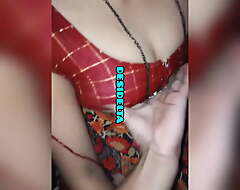 Sexy desi wife in saree with hubby