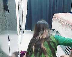 Dick Flash On Real Maid Most assuredly Hot Pakistani Sexy Maid