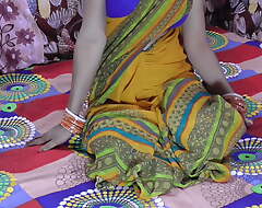 Indian Anita bhabhi shafting in yellow saree – desi chudai
