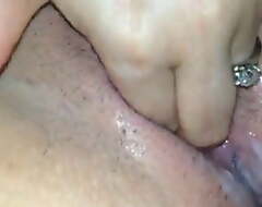 hot Indian girl’s tight cum-hole close-up dildo masturbation