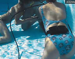 Girls underwater having hardcore sex back Polina Rucheyok