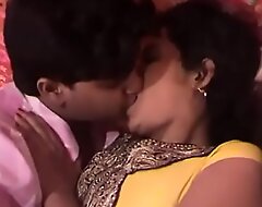 Hot indian aunty kissing with boyfriend