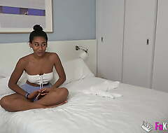 Naomi can't hold it anymore! She needs dramatize expunge Concurring POUNDING her boyfriend can't give her
