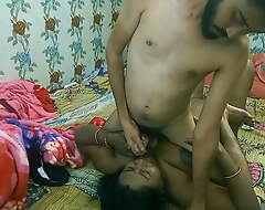 Hot Bhabhi has morning sex with a teen boy with a broad in the beam dick at a hotel!! Cheating wife sex